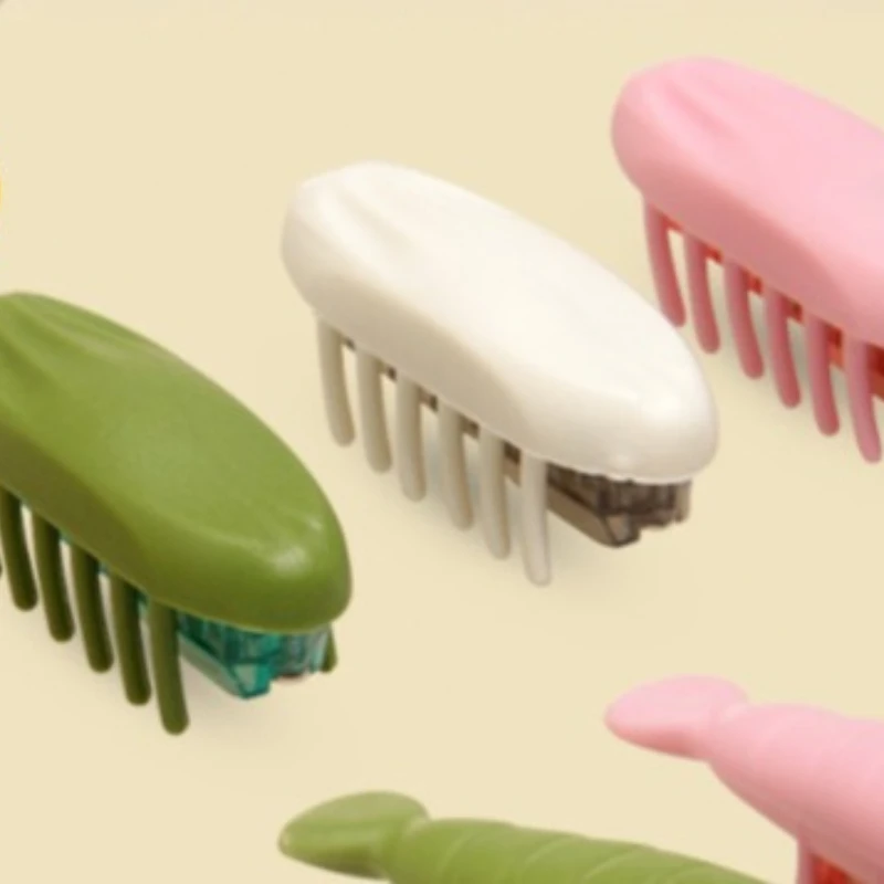 Cat toys for self pleasure relaxation andvocalizationEssential suppliesfor kittens suchas nibbling hunting andcat teasing sticks - Image 5